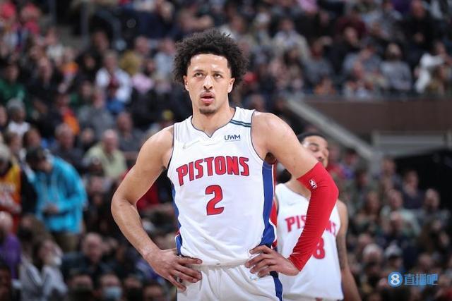 甚至在进攻 甚至在进攻