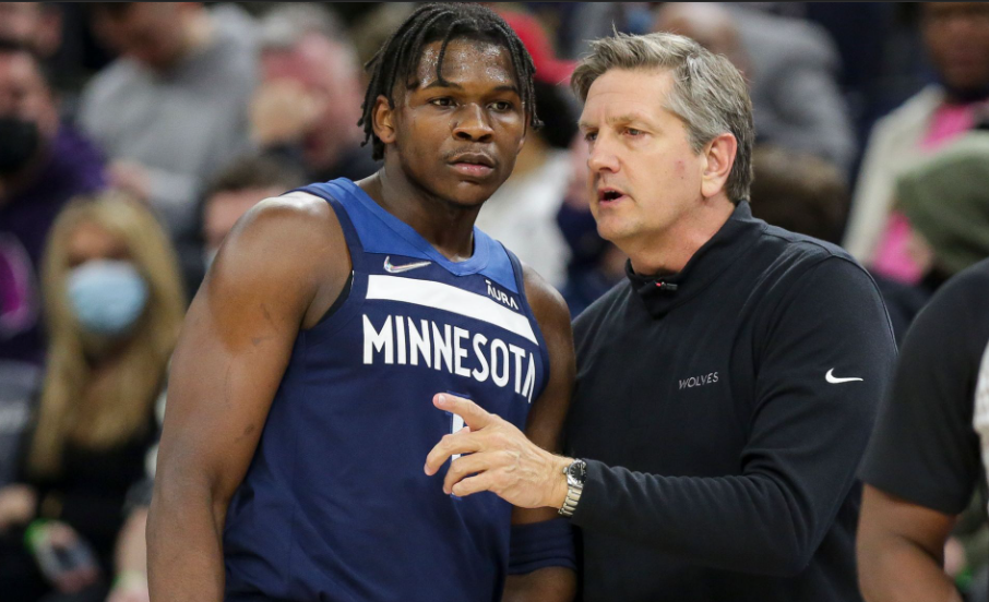 攻守双能型 攻守双能型