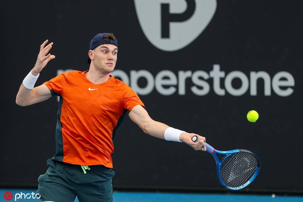 中场球员 中场球员