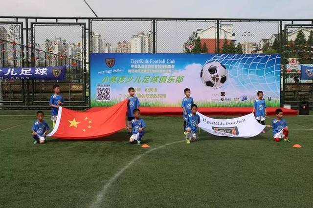 世青赛五冠王！杨佩琪：莱德基是我偶像 目标是站上洛杉矶奥运会领奖台