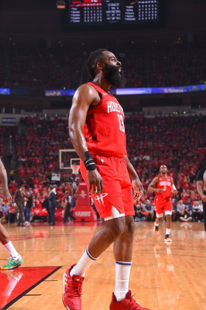 3被横扫 3被横扫